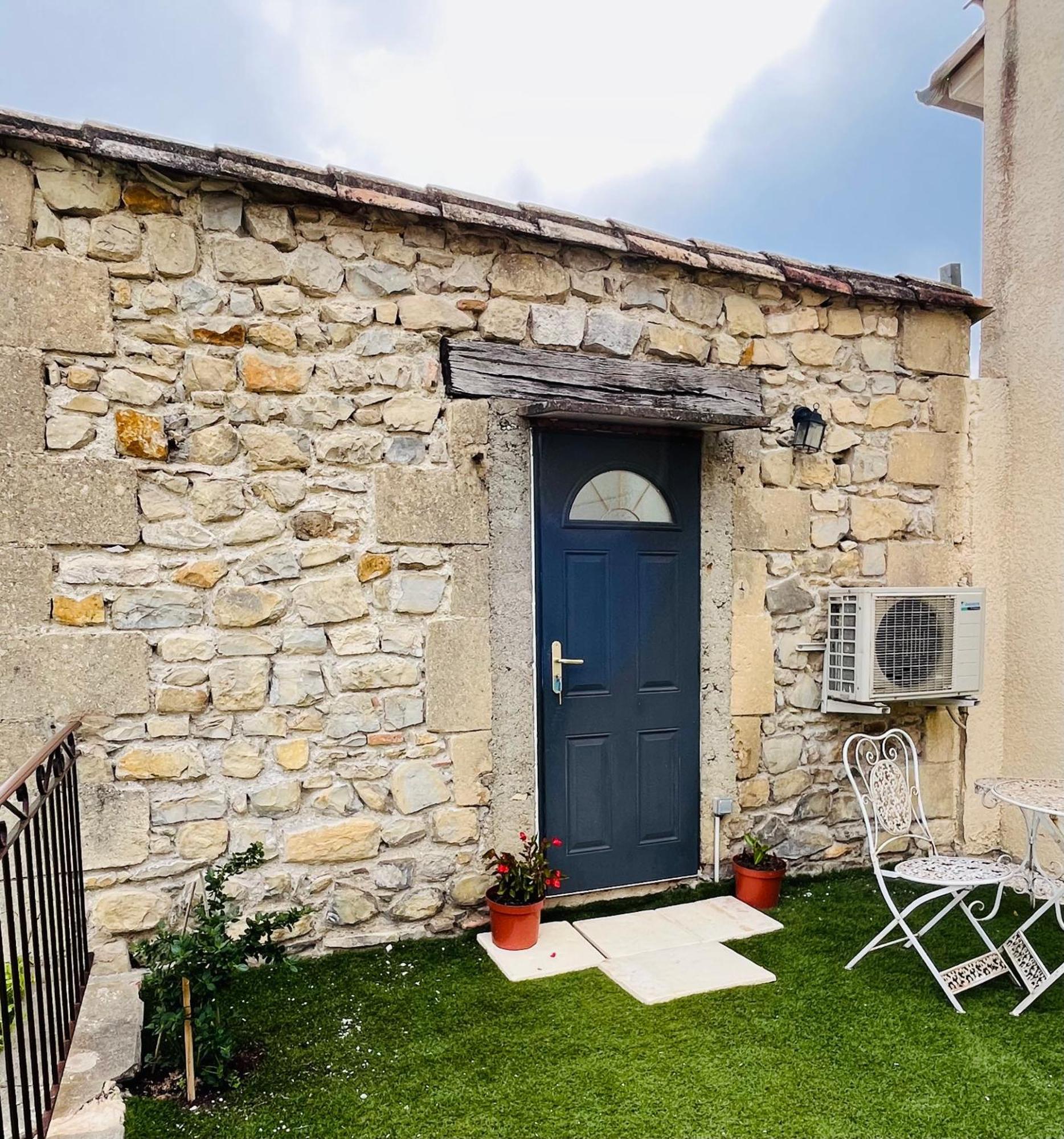 Chambre De Cottage Moulezan Exterior photo